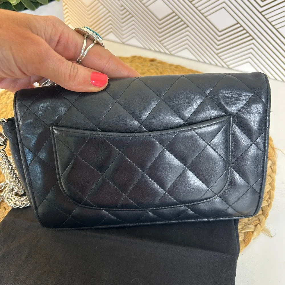 Chanel Black Quilted wallet on a chain(WOC)-black and silver - Picture 3 of 17